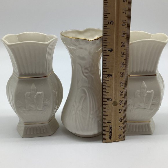 Belleek Trio of Small Vases, Made in Ireland - Picture 12 of 12